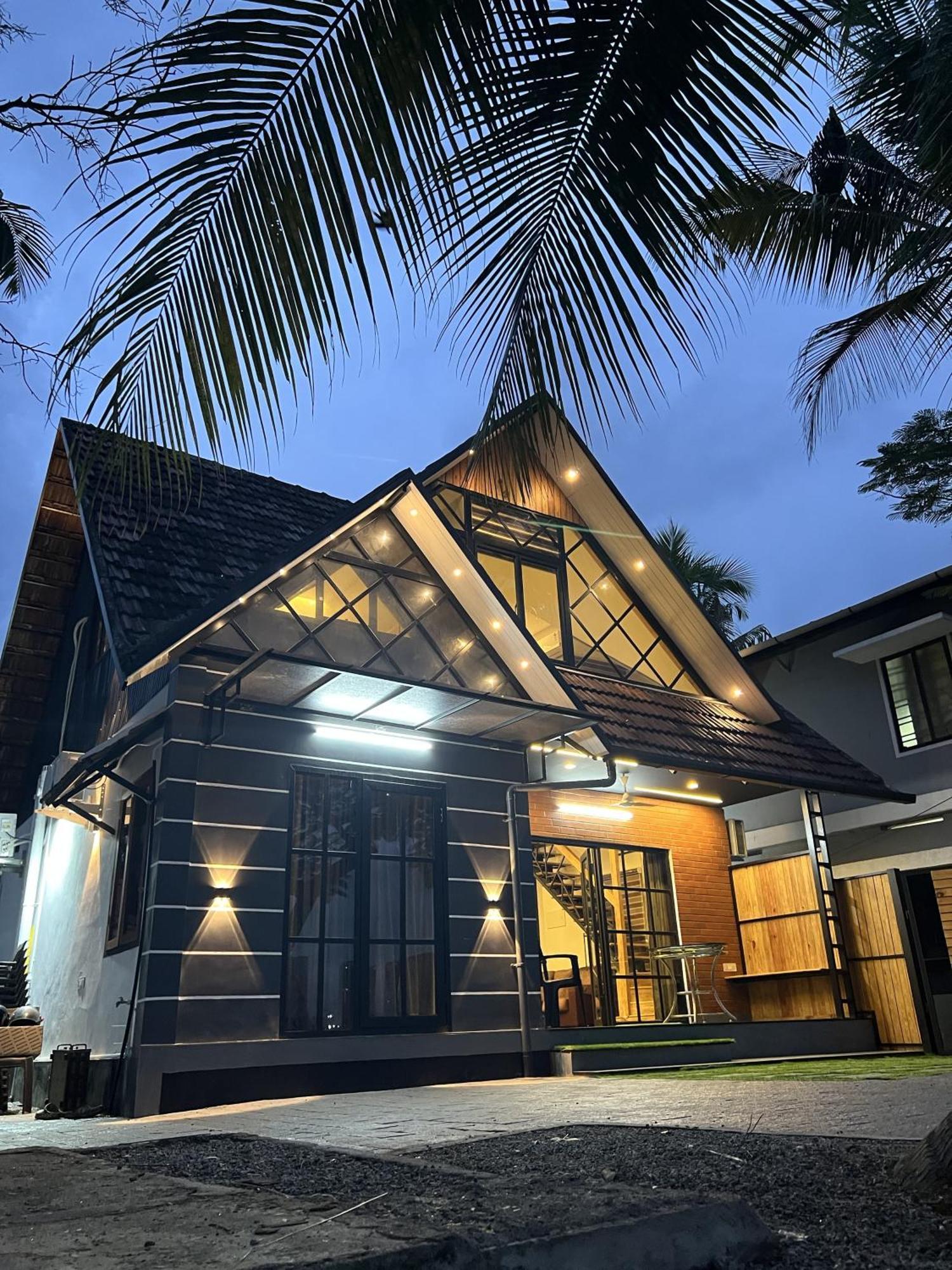 Marina Lounge Hotel Kochi Kültér fotó