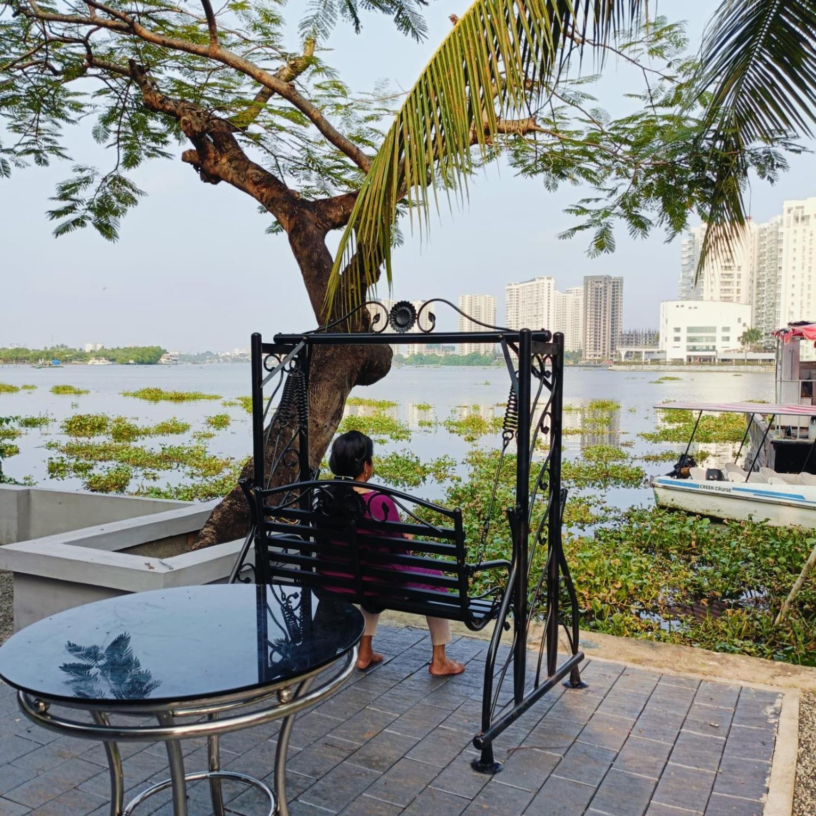Marina Lounge Hotel Kochi Kültér fotó
